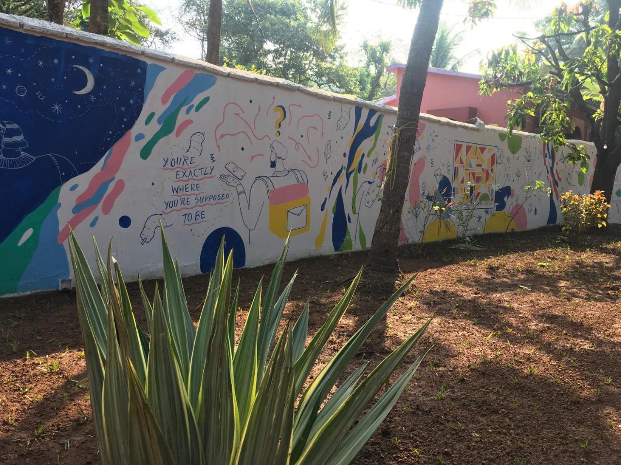Anjuna By Roadhouse Hostels Goa Exterior photo