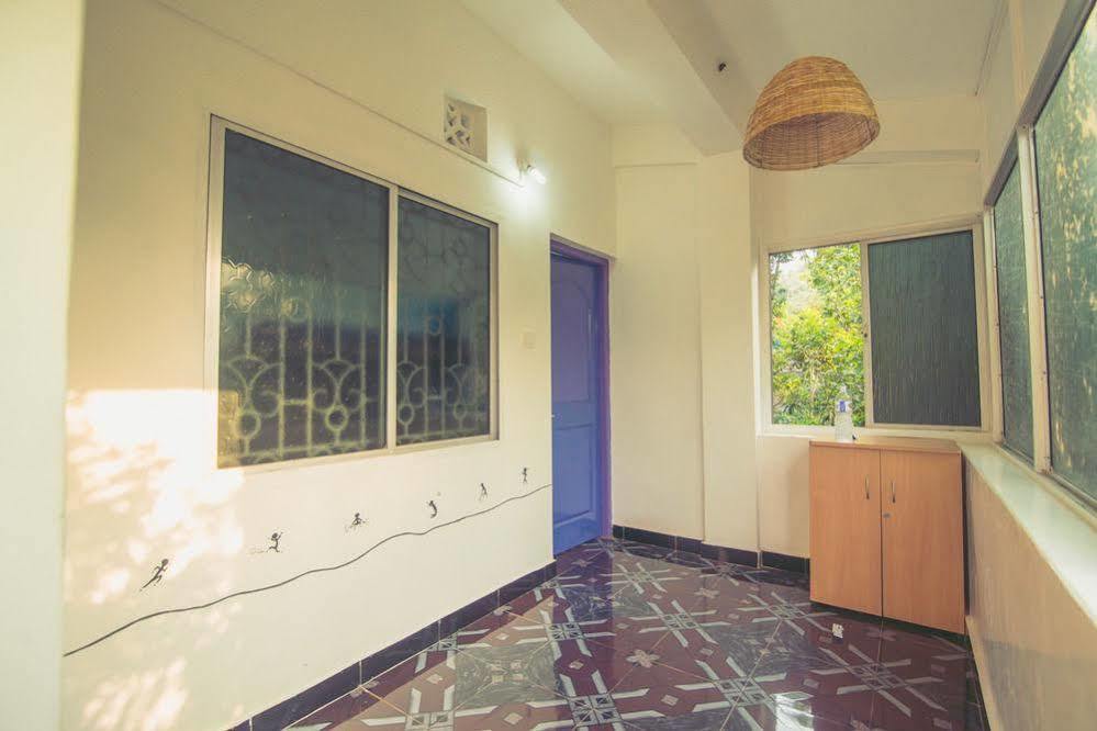 Anjuna By Roadhouse Hostels Goa Exterior photo